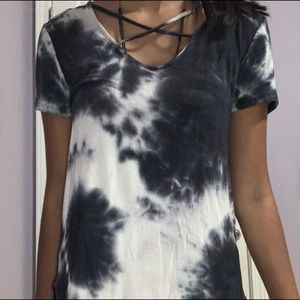 dark blue & tie die shirt